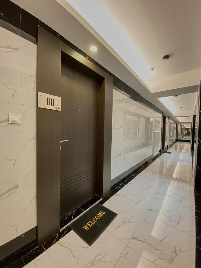 Stylish Apartment, Skopje Centre - Private Parking - Panoramic Views Экстерьер фото