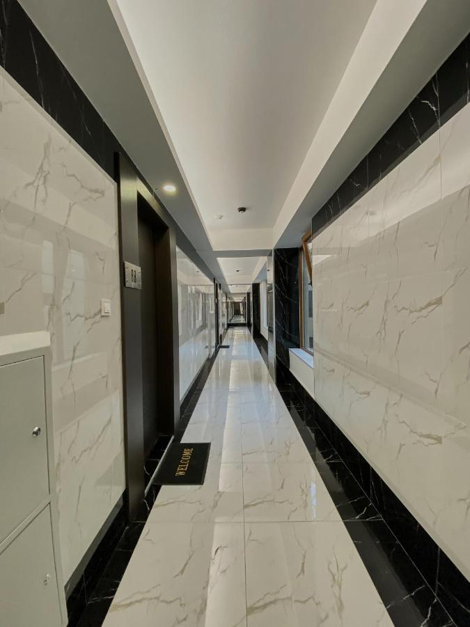 Stylish Apartment, Skopje Centre - Private Parking - Panoramic Views Экстерьер фото
